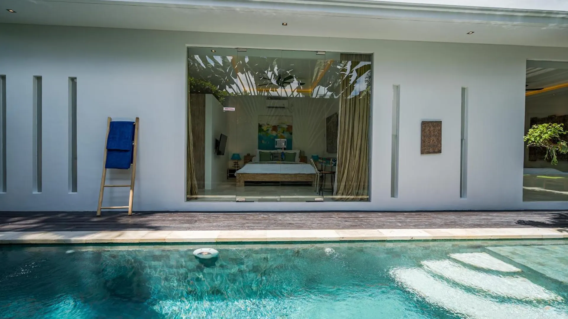Villa Celine 2 Chambres Piscine Seminyak  Indonesia