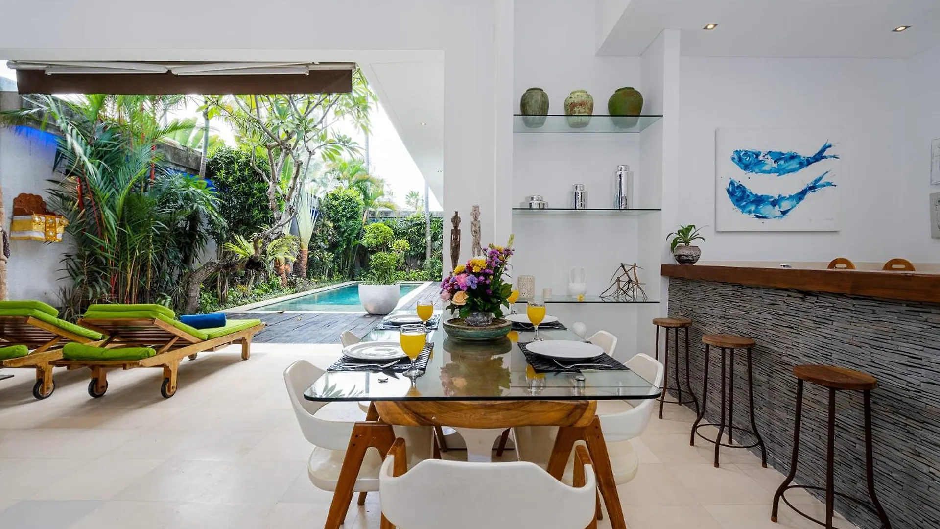 Villa Celine 2 Chambres Piscine Seminyak  Indonesia